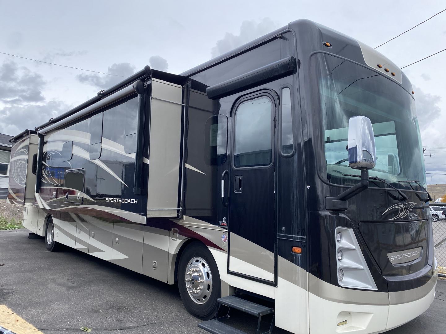 USED 2021 Coachmen SPORTSCOACH RD SERIES 403QS - Rangitsch Brothers RV